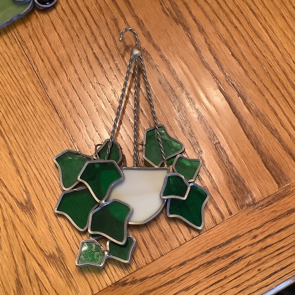 Tiffany stained glasses collectors society